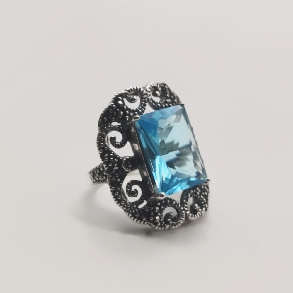 Elegant Marcasite Sterling Silver Ring😍😌